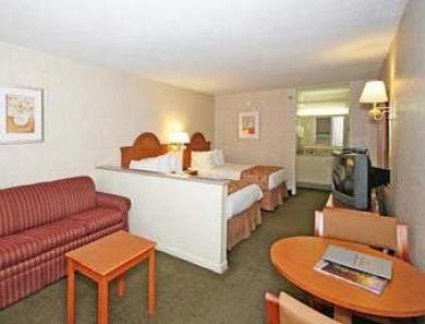 Ramada By Wyndham Asheville / Biltmore West 客房 照片